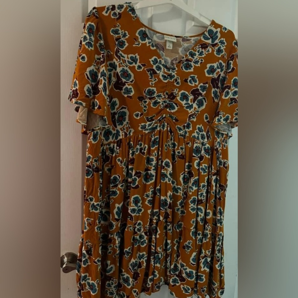 Ava and Viv dress